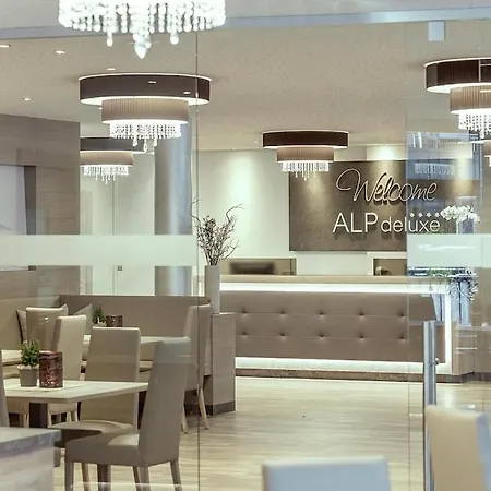 Апартаменти Reginas Alp Deluxe, *